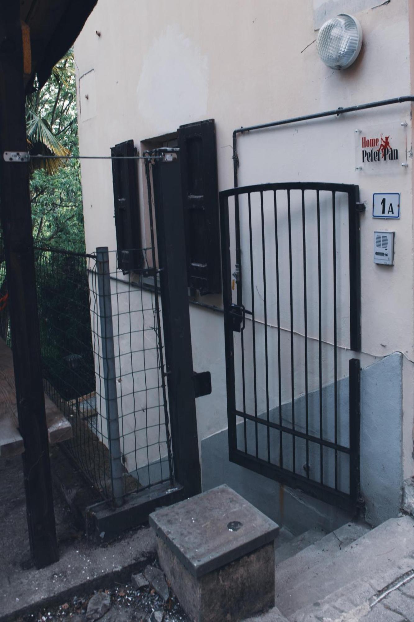 Home Peterpan, B&B Direttamente Sulla Piazza Casal Fiumanese Zewnętrze zdjęcie